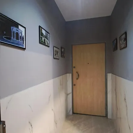 شقة Center تيرانا